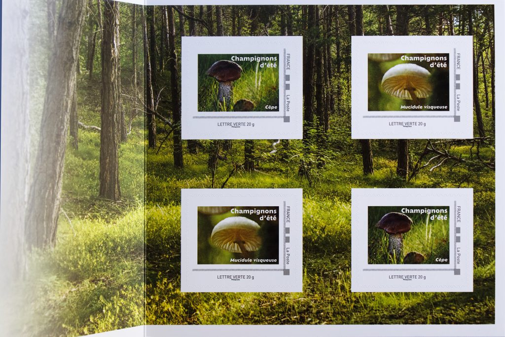 timbres champignons la poste en été