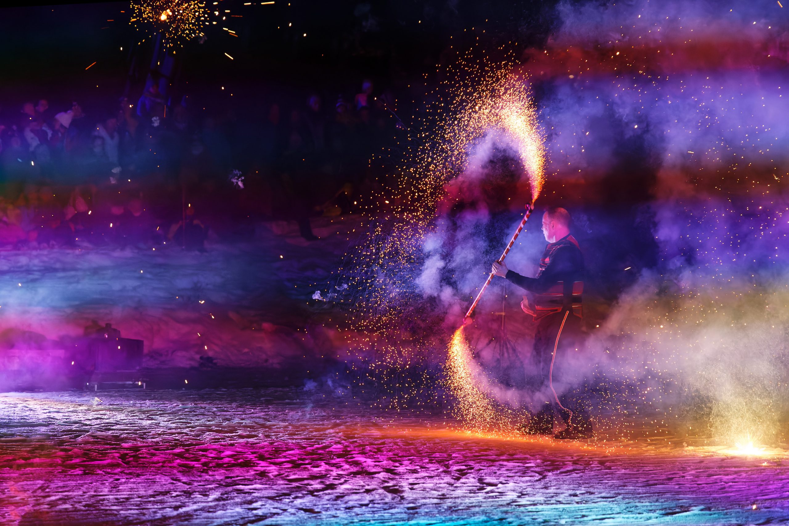 spectacle nocturne, mole et brasses